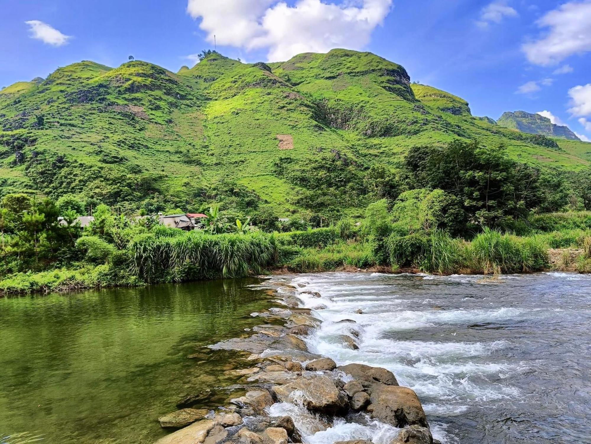 Du Gia Field View Homestay Lang Cac Экстерьер фото